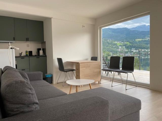 Trolltun, Frystevegen 4 Hotel Ulvik Luaran gambar